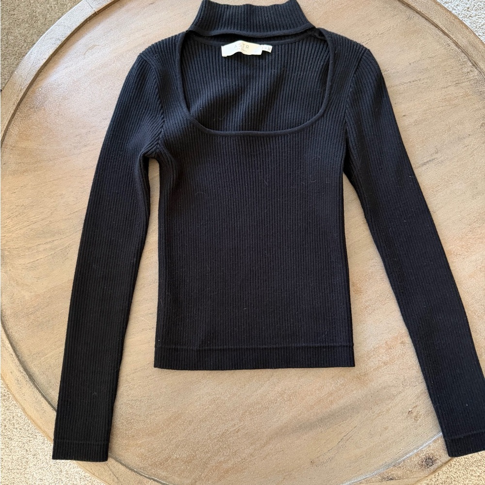 Black Longsleeve Knit Top